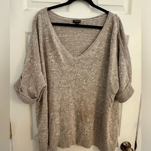 Torrid short sleeve, relaxed fit sweater. Sz.3